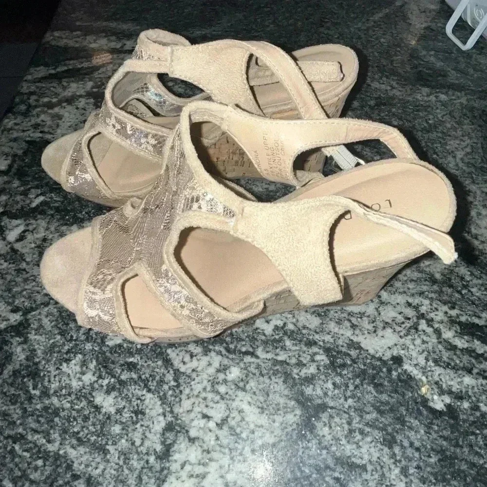 London Rag wedges size 9.5